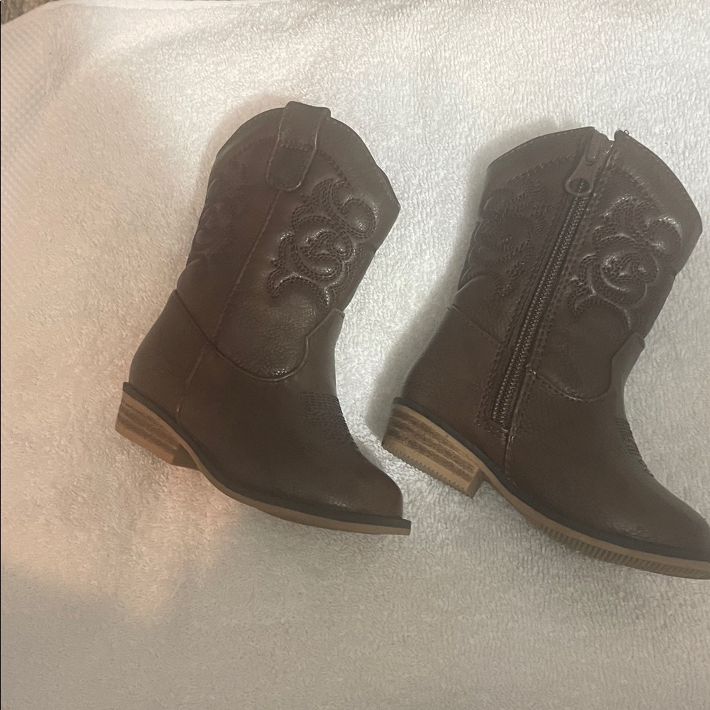Brown Western Cowboy Boots - Picture 4 of 6